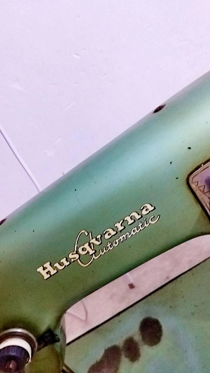 عندي هاي المكينه  Husqvarna سويديه مال سنه 1980 مال بيبتي اريد ابيعها والميز مجاني و  عطل بعامود الابره رايدتها 100


**إذا كنت صاحب هذا الإعلان وتريد حذفه لأي سبب، رجاءا أرسل رسالة إلى الدعم الفني**