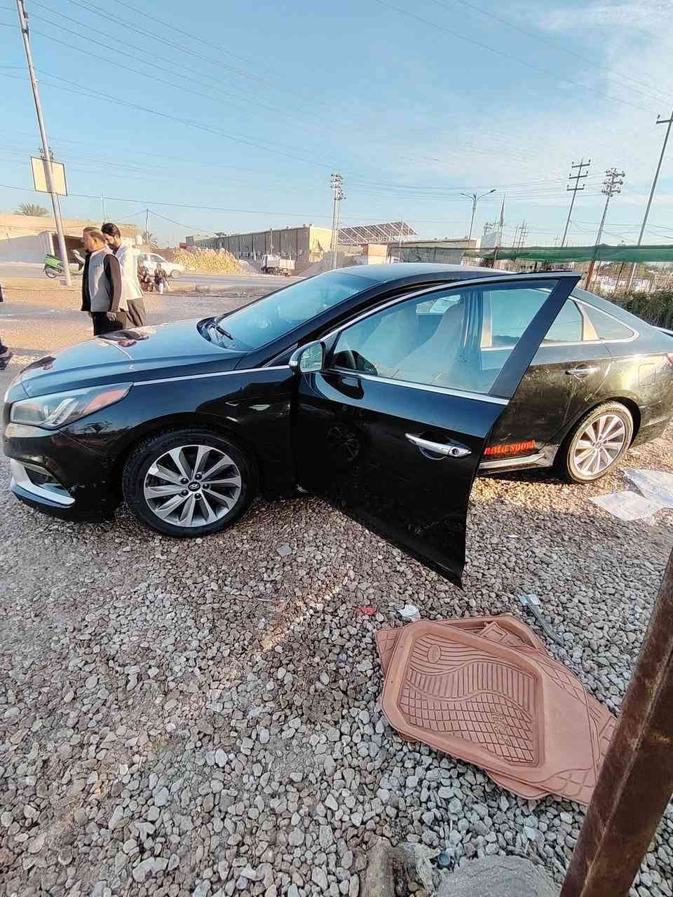 سوناتا 2015امريكي حادثها حالوب فقط التفاصيل *********** السعر120وبيه مجال
