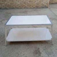 ميز حديد • حديد قوي • القاسم