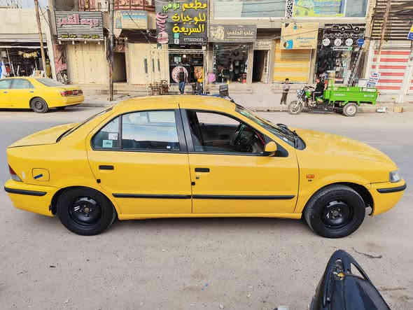 السلام عليكم سمند البيع  2011 جاهزه من كلشي التبريد نقص غاز  نضافه فول كير مكينه كلها جاهزه السعر 45 قفل المكان البياع تقاطع درويش رقم *********** بي واساب
