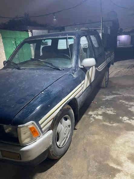 سلام عليكم تويوتا هايلوكس مديل 1992 رقم ميسان
‏
‏مشروع وطني كير محرك نضاف حداديه صدر كله جديد السعر 35 وبيها مجال رقم الهاتف ***********
