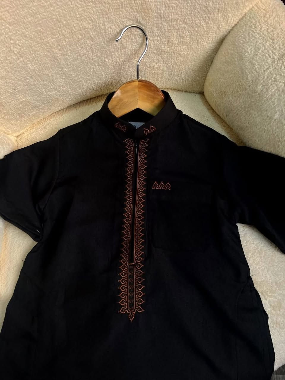 موديلات محرم الحرام


**إذا كنت صاحب هذا الإعلان وتريد حذفه لأي سبب، رجاءا أرسل رسالة إلى الدعم الفني**