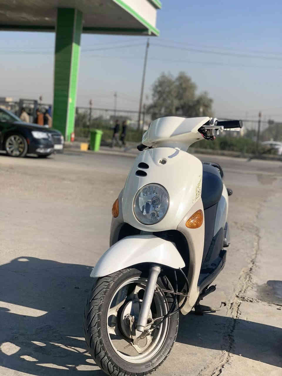 سلام عليكم دراجه للبيع فله ما مفتوحه بلاديه مابيه اي شي نكره سلف مكان بغداد بياع سعر 850بيه مجال ***********
