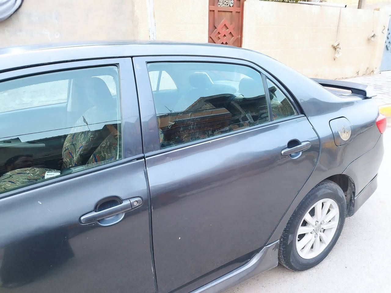 السلام عليكم. كورلا 2010 للبيع
امريكي بيهاا بنيد وجاملغ تبديل.نص باب صبغ . صدر امامي خلفي جديد مكينه 1800 مكفول نظيف جدآ. تخم تاير جديد.تبريد جديد 
السعر 105 واسط نعمانيه 
***********
