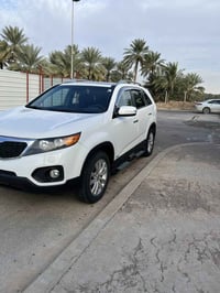 سورنتو خليجي 2010 كويتي فول مواصفات مكفوله  سبع راكب بصمه تلث قطع تبري...