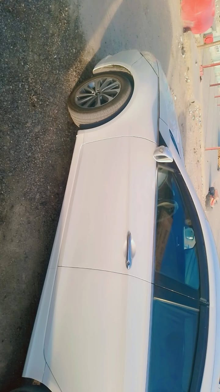 سونات خليجي
موديل ١٣ كفاله فووول مواصفات ماعدا الفتحه اشاير بالمري +مري شفط+شفتات بالستيرن  كشنات كهرباء 

محرك ٢.٤٠٠ دوش حداديه تبريد محرك كير كله كفاله 
السعر ١٢٥ قفل

*********** مكاني الشطره
