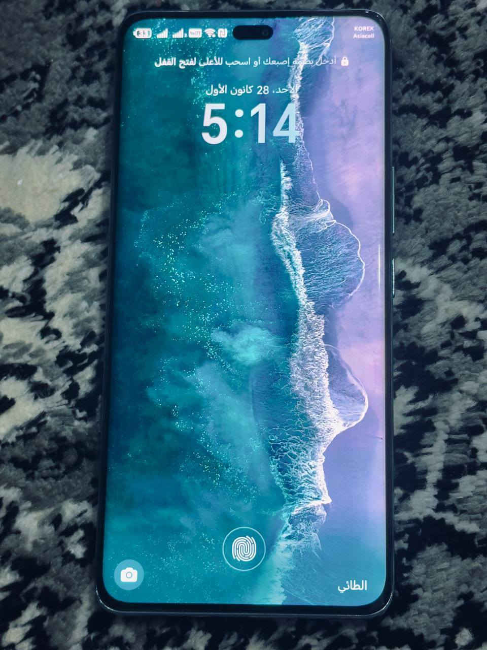 السلام عليكم هونر x9c
ذاكره256 رام 24
بطاريه6600 شحن66 واط 
كامل ملحقات شرط الجهاز زلغ مابي مستخدم شهر تقربباً 
سعر300 وبي مجال كلش بسيط 
***********
***********
