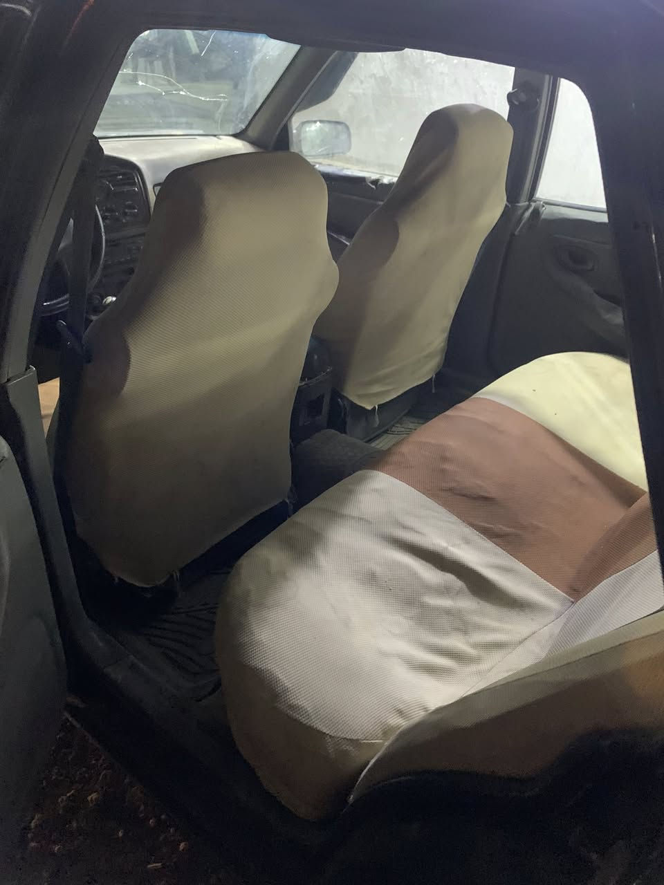 برنس فراشه كير عادي  تحويل ثاني يوم السعر ٢٨ وبيه  مجال 
***********
