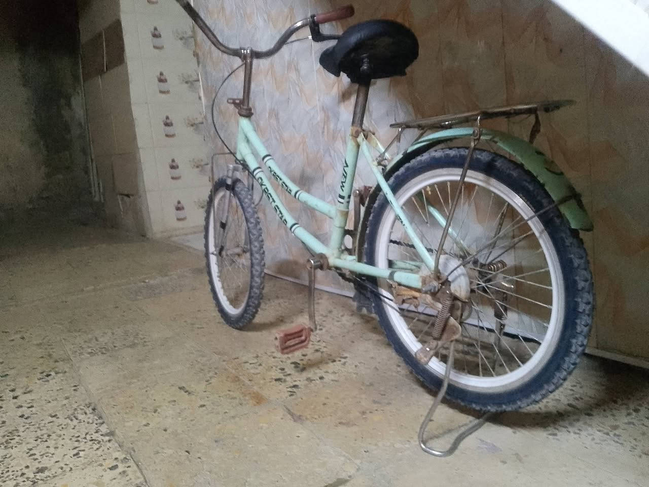 سلام عليكم ورحمه الله وبركاته باسكل بناتي جديد للبيع اومراوس مكان الباسكل الناصريه حي سومر هستوني مبدل جوب السعر 41. وبية مجال الرقم،،، ***********٠
