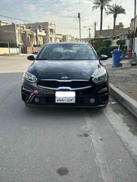 كيا فورتي 2020 للبيع وارد امريكي بدون ايرباك لو اسود مواصفات محرك 2000...