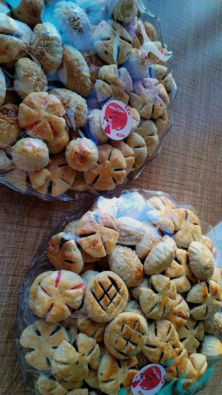 طلبيات الزبائن كبه حلب لحم عراقي وأنواع لفطاىر ولمعجنات موفرين توصلكم حاره شغل يوم بيوم للطلب راسلونا ماسنجر او اتصال ***********توصيل موجود
