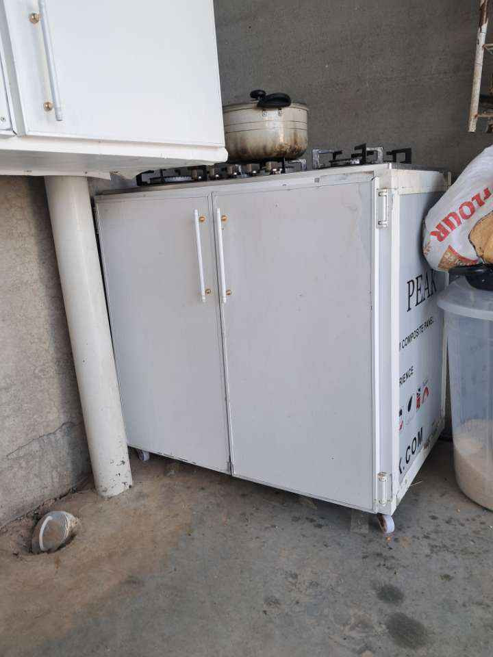 کەوانتەر 200 هەزار
تەباخ 40 هەزار
مورەشەح 25
سەلاجە 100 هەزار 
شوێن سەنگەسەر بشدار, السليمانية


**إذا كنت صاحب هذا الإعلان وتريد حذفه لأي سبب، رجاءا أرسل رسالة إلى الدعم الفني**