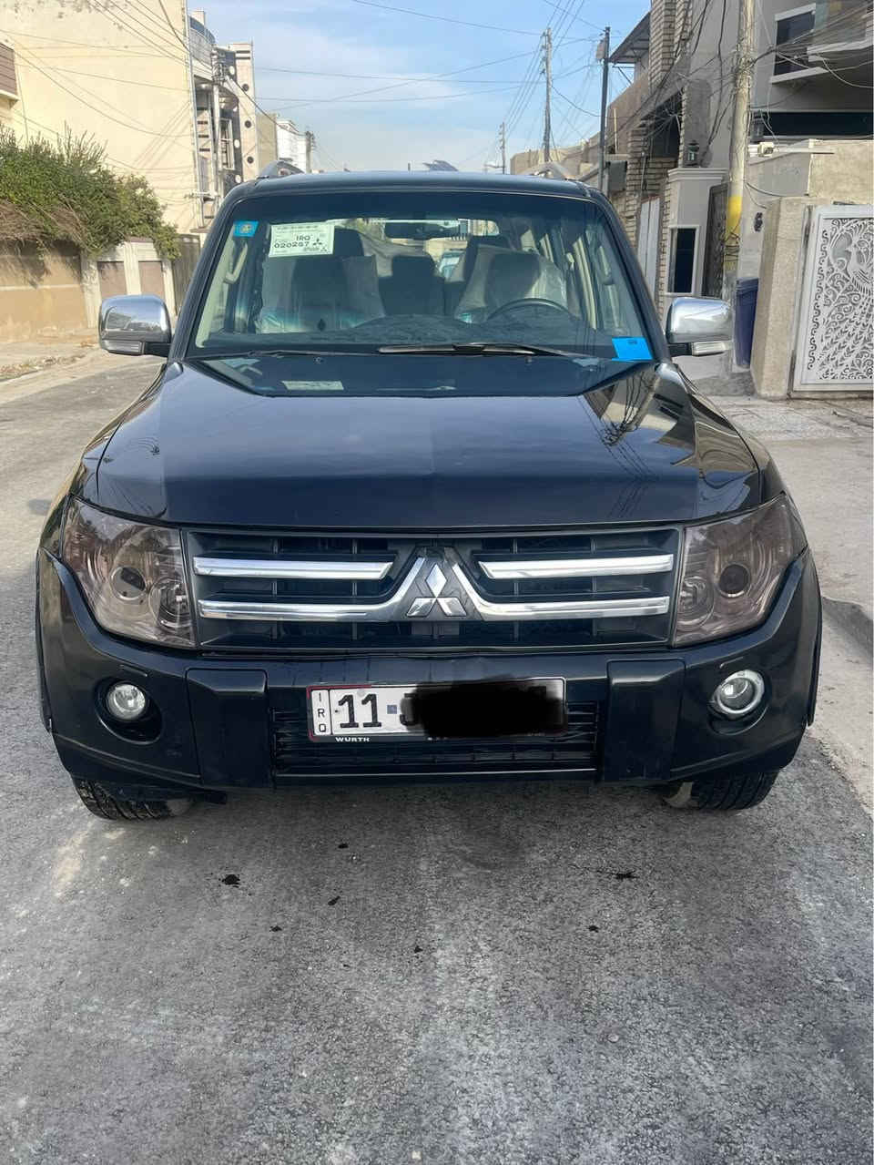 باجيرو 2008 للبيع او مراوس 
فول عدى الدمام 
مكينة 3000 وسيرفيس كامل من نوزلات بلاكات مجاول 
اللون اسود ملكي  بيها بس بنيد مصبوغ 
رقم بغداد انكليزي باسمي هزه جديدة 
كشنات كهرباء 
سلايد  فتحه 
تحكمات ستيرن جهتين 
غرفتها حلوه السياره 
السعر 125 
بغدادحي الاعلام 
*********** بغداد, العراق
