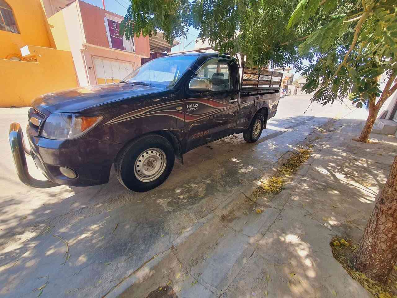 السلام عليكم
للبيع او مراوس (بكيا بنكو فحل موديل 14 وفوك) تويوتا هايلوكس موديل  2007 شاصي محرك مكفول تخم تاير جديد  حداديه صدر جديد  تبديل مابيهه فقط طخات بسيطه بيهه رقم قادسية مشروع وطني سنويه  مجدده سنه  26 شهر 6   سياره مابيهه اي نقص
السعر 115 ورقه  العنوان ديالى 
***********
