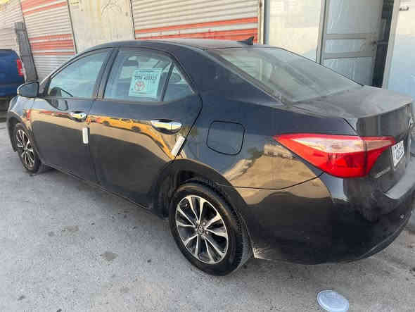 اسلام عليكم 
كورلا 2017 
ماشيه ١٧٠ 
رقم اربيل سياره جاهزه وخير من الله مال جناي 
السعر ١١٠ وبيهه مجال 
العنوان الدوره غير متواجد على الفيس

***********
