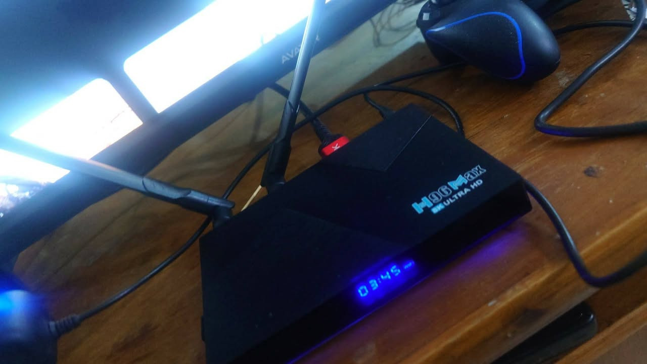 H96 Max v58 

للبيع جديد لوك فيه مشكله بسيطه جدا في السوفت وير 
الا وهيه يعلق أحيانا يشتغل ساعات بدون اي مشكلة مرات يعلق ويعلق فقط في اليوتيوب او مقاطع الفيديو 

السعر نهائي مع التوصيل 70 ألف على أول تم 
السعر نهائي ب69 تعذرني لا ادوخك ولا تدوخني ماخذه ب100 الله شاهد


**إذا كنت صاحب هذا الإعلان وتريد حذفه لأي سبب، رجاءا أرسل رسالة إلى الدعم الفني**