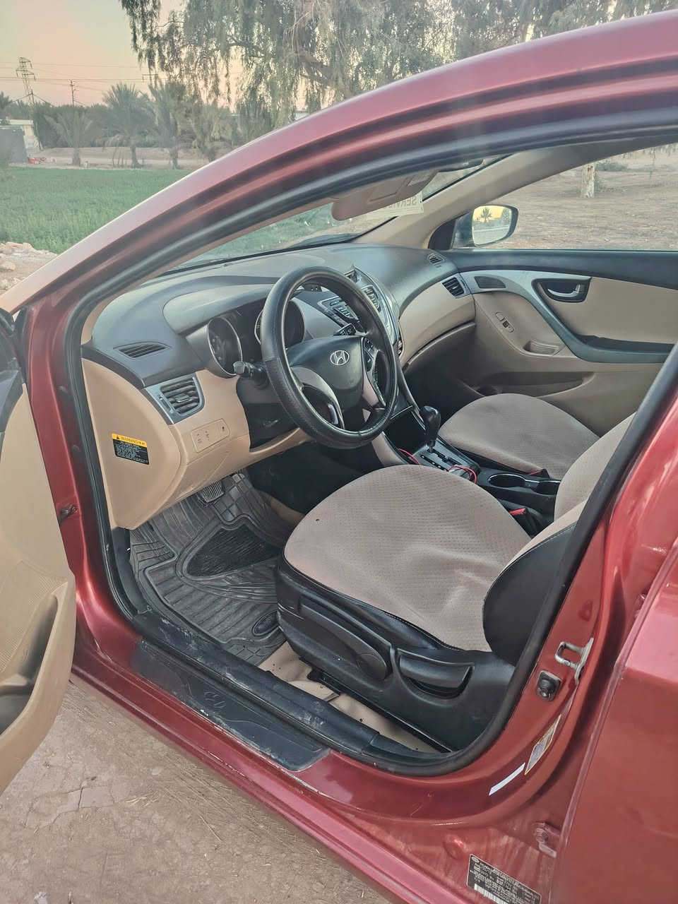 سلام عليكم بيع سريع النترا2013 كير ومحرك وحداديه كفاله تخم تاير جديد مال جناي جاهزه الاخير رقم بابل مشروع وطني سنويه ال2030 بيها مكانات صبغ بسيطه السياره
السعر89وبيها مجال لشراي 
الاتصال
مامتواجد بلخاص 👆👆***********
