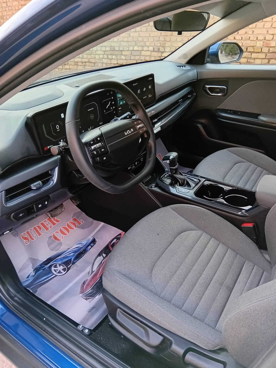 كيا 2025K4 فئه Ex زيرو بحاله شركه
ماشيه الف بدون ارباك 
صبغ جامرلوغ خلفي فقط 
حادثه تخريب القطعه مال جامرلوغ نفسيته رجعت 
وموضح الضرر بل صور
دخول جديد رقم بغداد بسمي 
المواصفات فول عدا فتحة 

محرك 2000 دوش المرغوب 

بصمه /بصمه ابواب / شاشه متصله / كيجات اكترونيه / تبريد لمس بشاشه / سايد بريك بصمه / اوتو هولد / مانع نزلاق / داخل لونين / شاحن وايرليس/ شاشه كار بلي / لايت 3 عدسات بلادي/ جنطه ذكيه / تحكم كشنات / نقطه عمياء / تحديد مسار / سياقه ذاتيه / ردارت محطيه / توقف ذاتي / ويل كروم 17/ نظام ترحيب / تشغيل عن بعد                                                                                                        السعر ١٨٣ وبيه مجال 
***********
