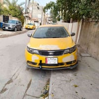 اخوان كيا سيراتو محرك 1600 دوش تخم تاير جديد  باتري جديد مشط صدر امامي...