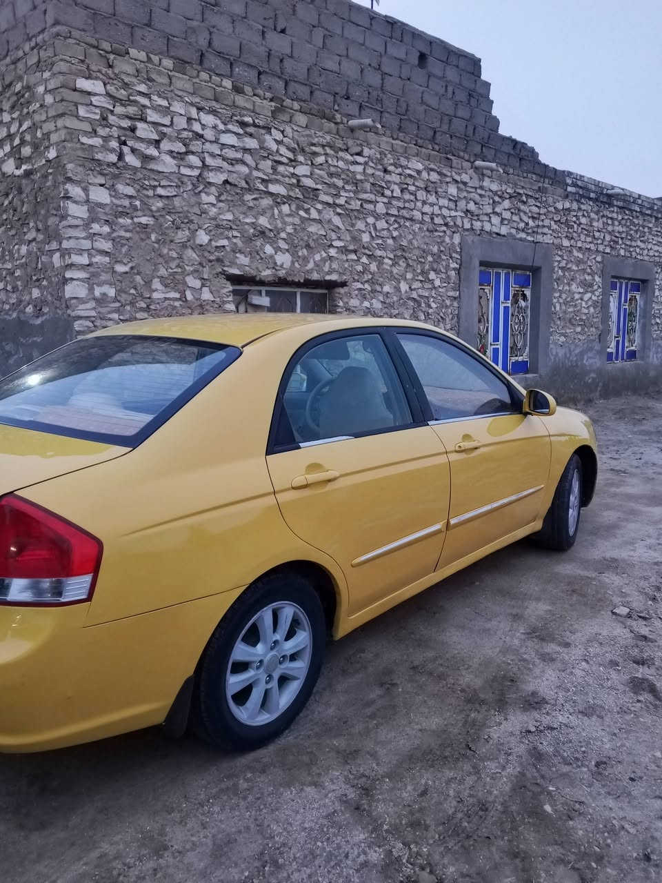 سلام عليكم للبيع سيراتو 2008 سياره مكفوله محرك كير جدد تخم تاير حداديه جديد شاشه السعر 78 وبيه مجال الرقم ***********
