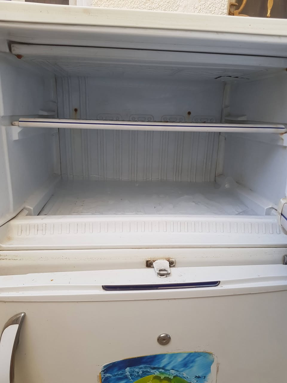 ثلاجة ١٨ قدم شرط ماداخلة تصليح بعدة ب ثلجة  سعره ١٥٠ وبيه مجال مكان نجف شارع وائلي


**إذا كنت صاحب هذا الإعلان وتريد حذفه لأي سبب، رجاءا أرسل رسالة إلى الدعم الفني**