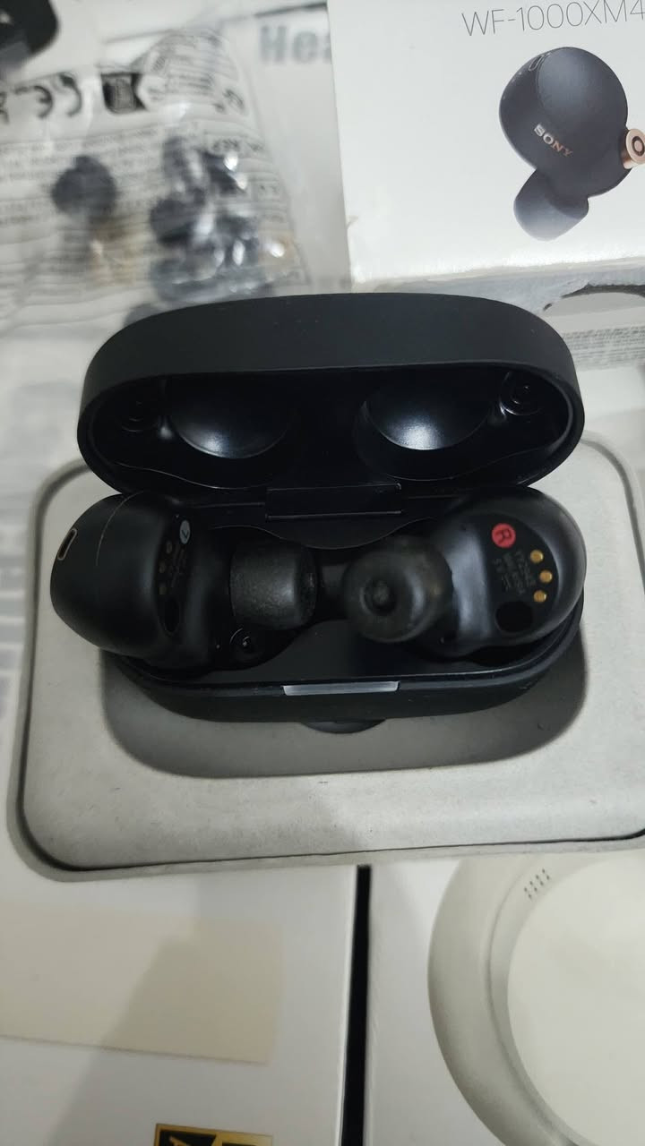 M4 
بيها ضعف بالبطاريات حلوه مثل متشوفون اعلى سعر ابيع


**إذا كنت صاحب هذا الإعلان وتريد حذفه لأي سبب، رجاءا أرسل رسالة إلى الدعم الفني**