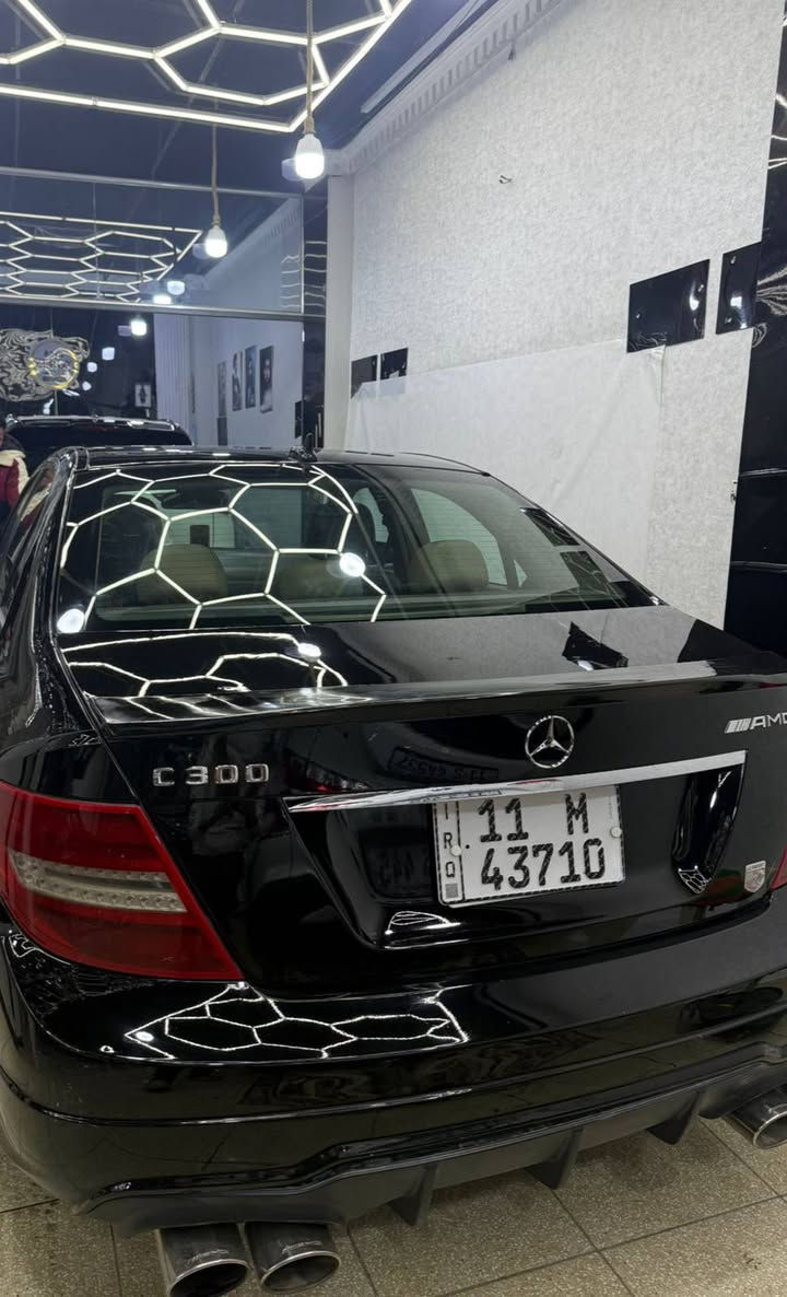 السلام عليكم
مارسدس فورمتك C300 مديل 2013
وارد امريكي كلين.  بالعراق طخه بخشم الجاملغ الأمامي فقط
 رقم بغداد الجديد
مداور ثاني يوم 
سيارة جاهزة على اخر حباية 
السعر 148


**إذا كنت صاحب هذا الإعلان وتريد حذفه لأي سبب، رجاءا أرسل رسالة إلى الدعم الفني**