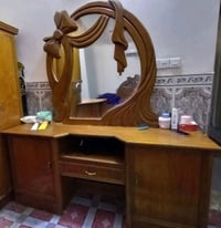 ميز مرايا جبير ضخم ٨٠ وبي مجال عنوان بغداد المحمودية