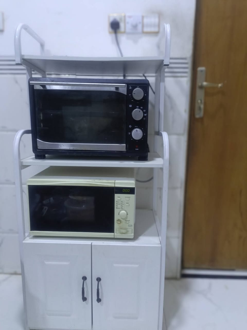 فرن ومايكرو وميز شغلات ونظاف 
البيع مستعجل السعر مناسب


**إذا كنت صاحب هذا الإعلان وتريد حذفه لأي سبب، رجاءا أرسل رسالة إلى الدعم الفني**