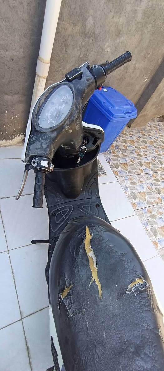اكزز للبيع السعر 250وبيها مجال مكان بابل الدبله عوزها باتري فقط


**إذا كنت صاحب هذا الإعلان وتريد حذفه لأي سبب، رجاءا أرسل رسالة إلى الدعم الفني**