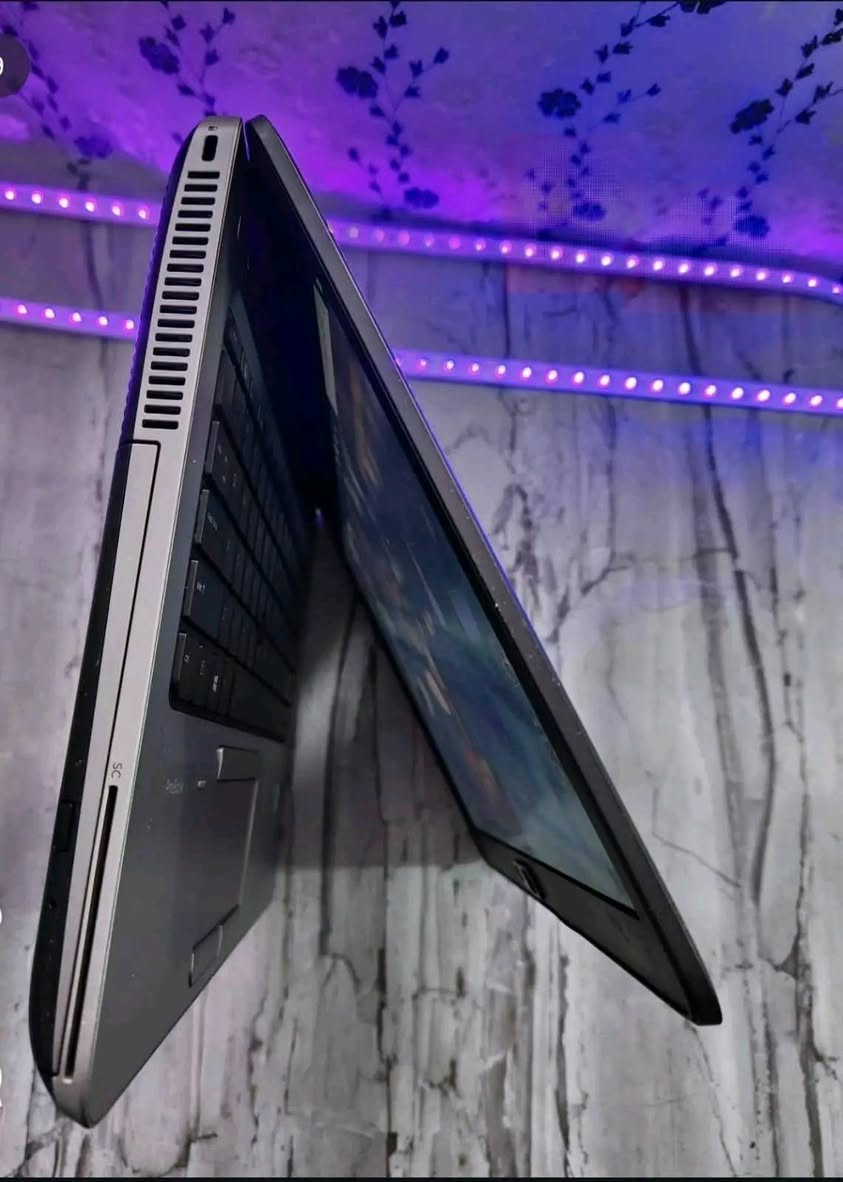 لابتوب اج بي core i7 الجيل السادس  
المعالج core i7 الجيل السادس
رام  8 كيكا DDR4
هارد 256 كيكا SSD
كرت الشاشه Intel Uhd 520حجم 4 كيكا
الشاشه حجم 14 انج ضد التوهج  
باتري ليثيوم 6 خلايا  شحن سريع 65 واط والباطرية ممتازة كامرة دقة hd
 منفذ تايب سي و رام وسيم كرت وباقي المنافذ   الحاسبه كلش نضيفه وحلوه
السعر 275 الف النجف, العراق


**إذا كنت صاحب هذا الإعلان وتريد حذفه لأي سبب، رجاءا أرسل رسالة إلى الدعم الفني**