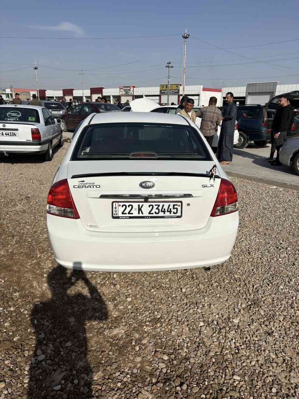 سلام عليكم 
من رخصت ادمن 
كيا سيراتو 2007
سياره بي 3قطعً تبديل بدون دواخل 
سنويه رقم جديد 
كوبان بنزين بي 
تبريد تتفيه شغال 
سياره خير من الله اي نواقص مابيها 
كهربائية كلها شغال 
سياره مال بيت خير من الله 
رقم صاحب سياره 
***********
