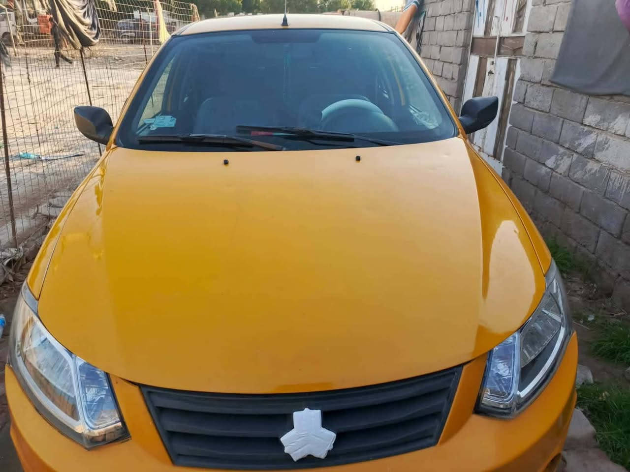 اللهم صل على محمد وال محمد 
ساينا موديل 2018 كارتون 
كفاله عامه شرط سياره احلى من الصور 
ماشيه 100 ع وضع الشركه 
مكينه وكير جدد تخم تاير عينه وصينيه توني شاهدن 
سعرها 50 وبيها مجال بسيط ***********
