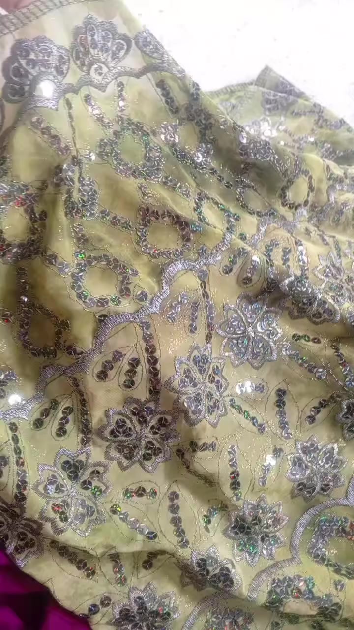 للبيع زي كردي سعر فقط ١٥ الف غير ملبوس فستان ويا قفطان مالتو كامل يوجد توصيل للموصل


**إذا كنت صاحب هذا الإعلان وتريد حذفه لأي سبب، رجاءا أرسل رسالة إلى الدعم الفني**