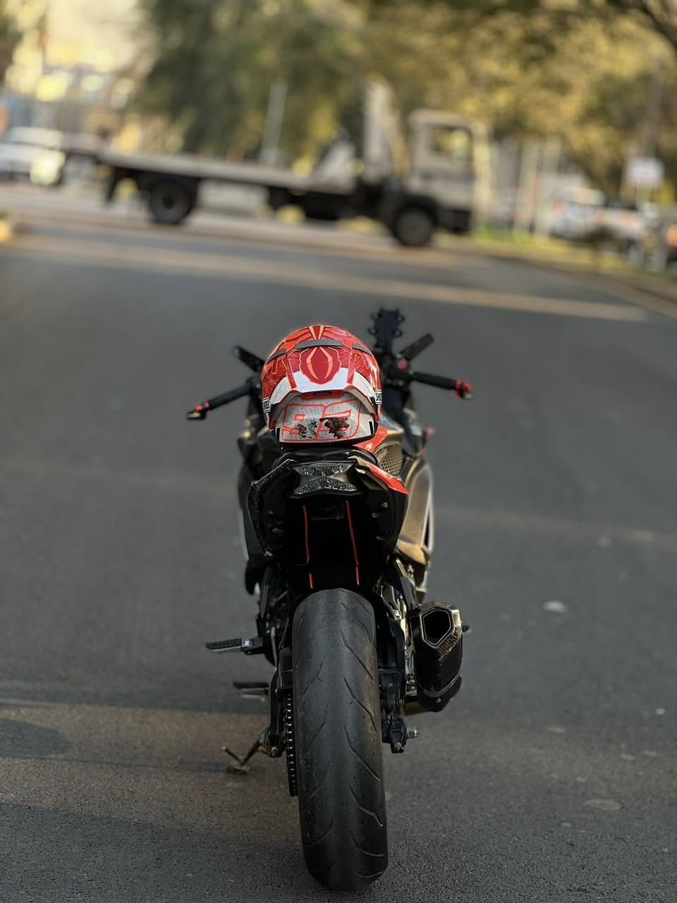 السلام عليكم
للبيع كاوزاكي نينجا ( ٦٥٠ ) ٢٠٢١
الموديل ٢٠٢١
حجم المحرك (٦٥٠)
عدد السلندرات ( ٢ )
الدراجه محرك وكير  مكفول كهربائيات مكفوله 
الدراجه الكفرات بيها نقص ومضربات مثل ممبين بالصور 
النقوصات ( جامه امامي ، كفر امامي ) 
ملاحظة / الدراجة بدون اوراق 

السعر ٢٢ ورقه وبي مجال للشراي 
الرقم ***********
