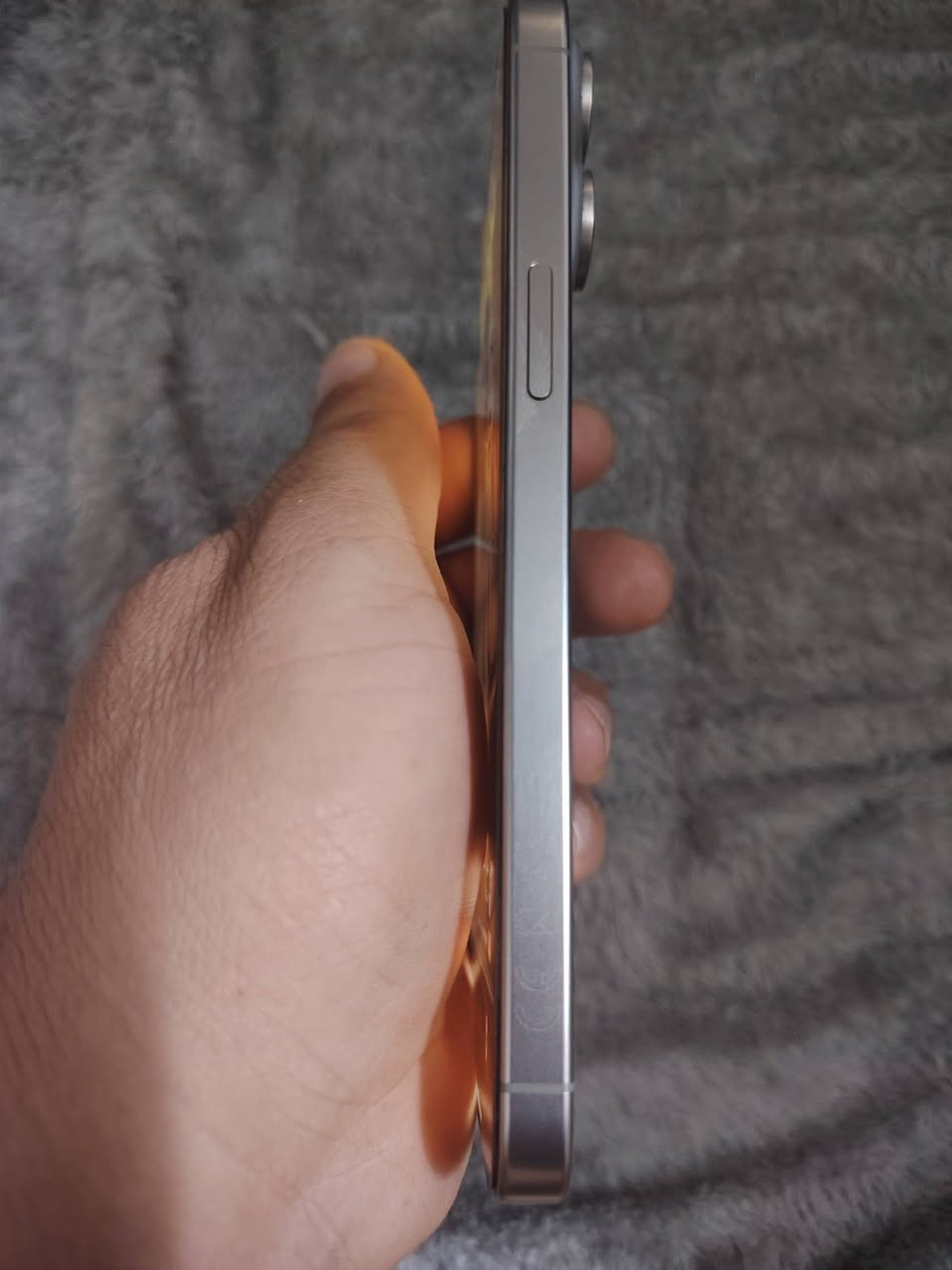 ايفون 15 برو ماكس مكفول وتر بروف ذاكره 256 السعر مليون و100 عنواني بغداد الكرخ اخوان الموبايل لوك اخو الجديد ملحقات كامله
***********
