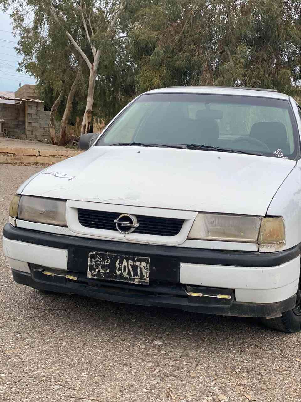 فيكترا ١٩٩٢ 
مةكينة ١٨ 
Abc
سلايد 
پاوةر 
گير عادي 
گةرمي و كارةباي بة شةرت 
توند تؤلي بة شةرت 
خايسي بة شةرت 
موس و براوةي بة شةرت 
سةقف و شان بة شةرت 
جوار تاية ويلي نوي بة شةرت 
تاقم پيش و پشتي نوي بة شةرت 
گير و مةكينة بة شةرت 
ئارم و ئةولياتي بة شةرت
دةعامي بؤ دةعامي بة شةرت 
شوين كؤية 
نرخي ٢٦ و مةجال 
***********
*********** كويسينجاك, أربيل
