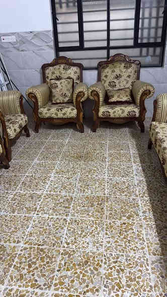 طخم للبيع وبيه مجال 
الرقم ***********
