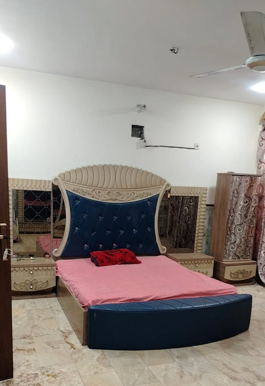 غرفة تركي درجه الأولى

سعر غرفه 550الف وبيه مجال قليل الغرفه كل نقص مابينه
***********
