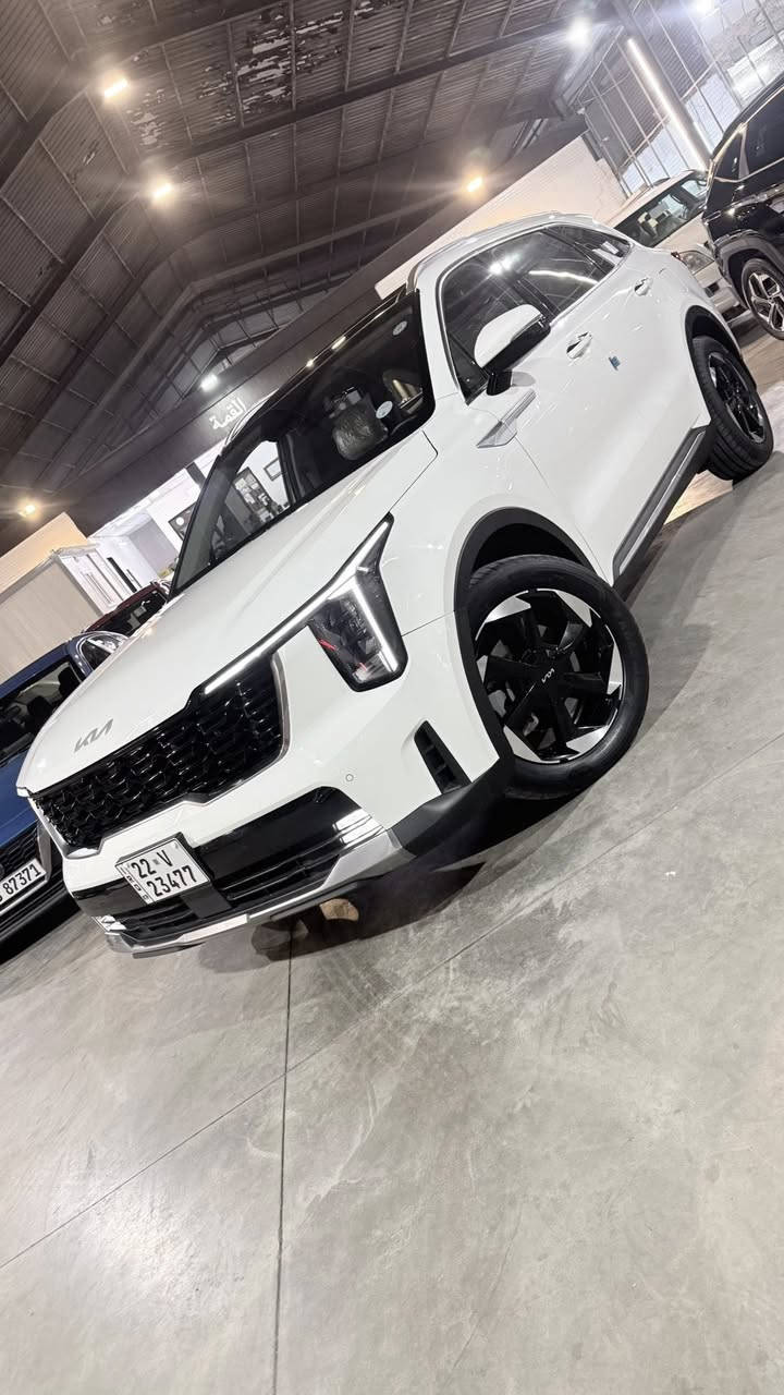 السلام عليكم
للبيع كيا سورنتو 2025 السعر 318$$

المواصفات فول 

بصمة ابواب

بصمة تشغيل 

فتحة سقف بانوراما

كير ماوس 

كراسي كهرباء  

كراسي تدفئة تبريد

بردات خلفية

 3 قطع تبريد

6سلندر 

تبريد بيانو منفصل

جنطة كهرباء 

فول تحكمات ستيرن

ماشية 46الف 

السيارة رقم اربيل تريد تحويل وكالة ماكو مشكلة 

العنوانر/اربيل

هـ/***********
