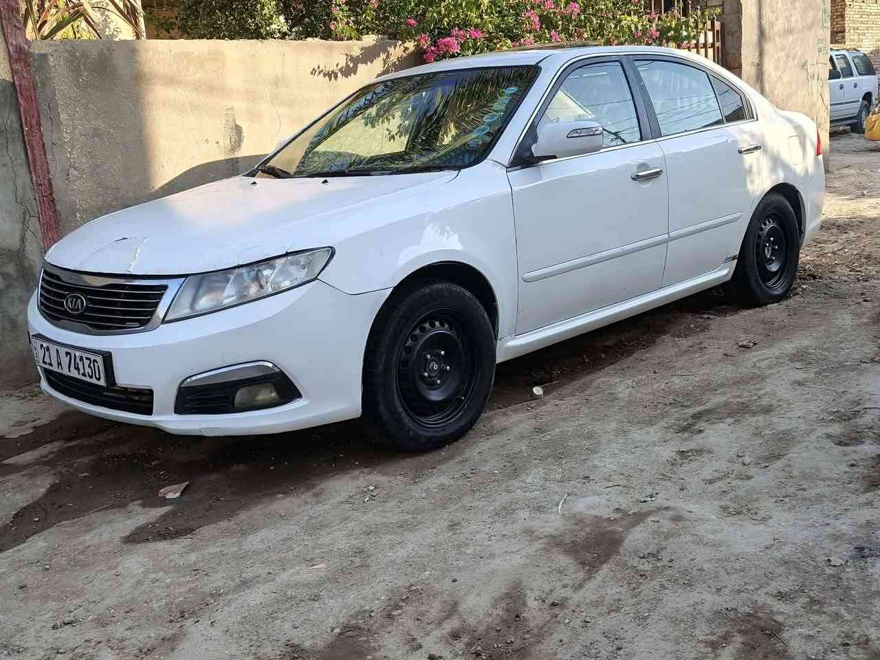 للبيع اوبتما خليجي موديل 2010 فول السعر 85 مكينه وكير وتبريد وحداديه مكفول بيها 3 قطع صبغ بدون دواخل مكان السياره الحله للأستفسار ***********
