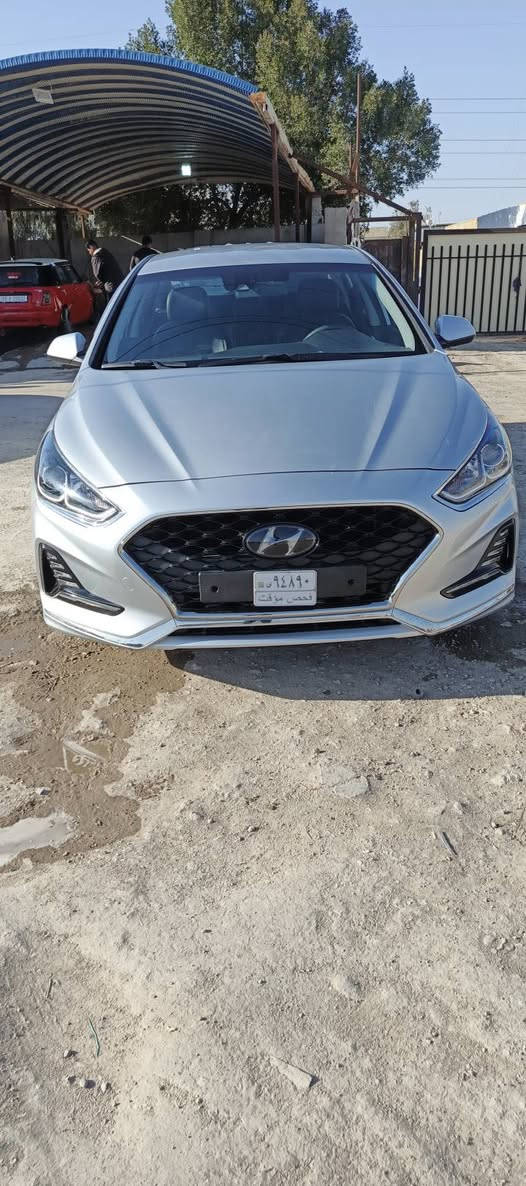 سلام عليكم سياره سوناته للبيع موديل ٢٢ كفاله عامه من كلشي الديوانيه ***********
