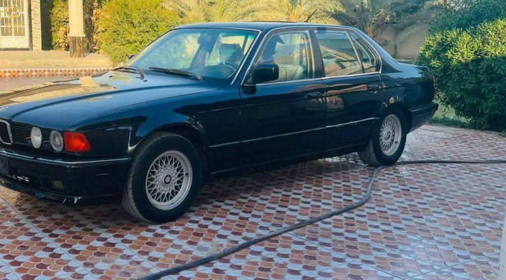 بيم موديل 1992 جاهز مكينه كير مكفول تبريد شغل تخم تاير جديد حداديه جاهزة بيع السعر 34$ ترهم مروس  الاتصال ***********
