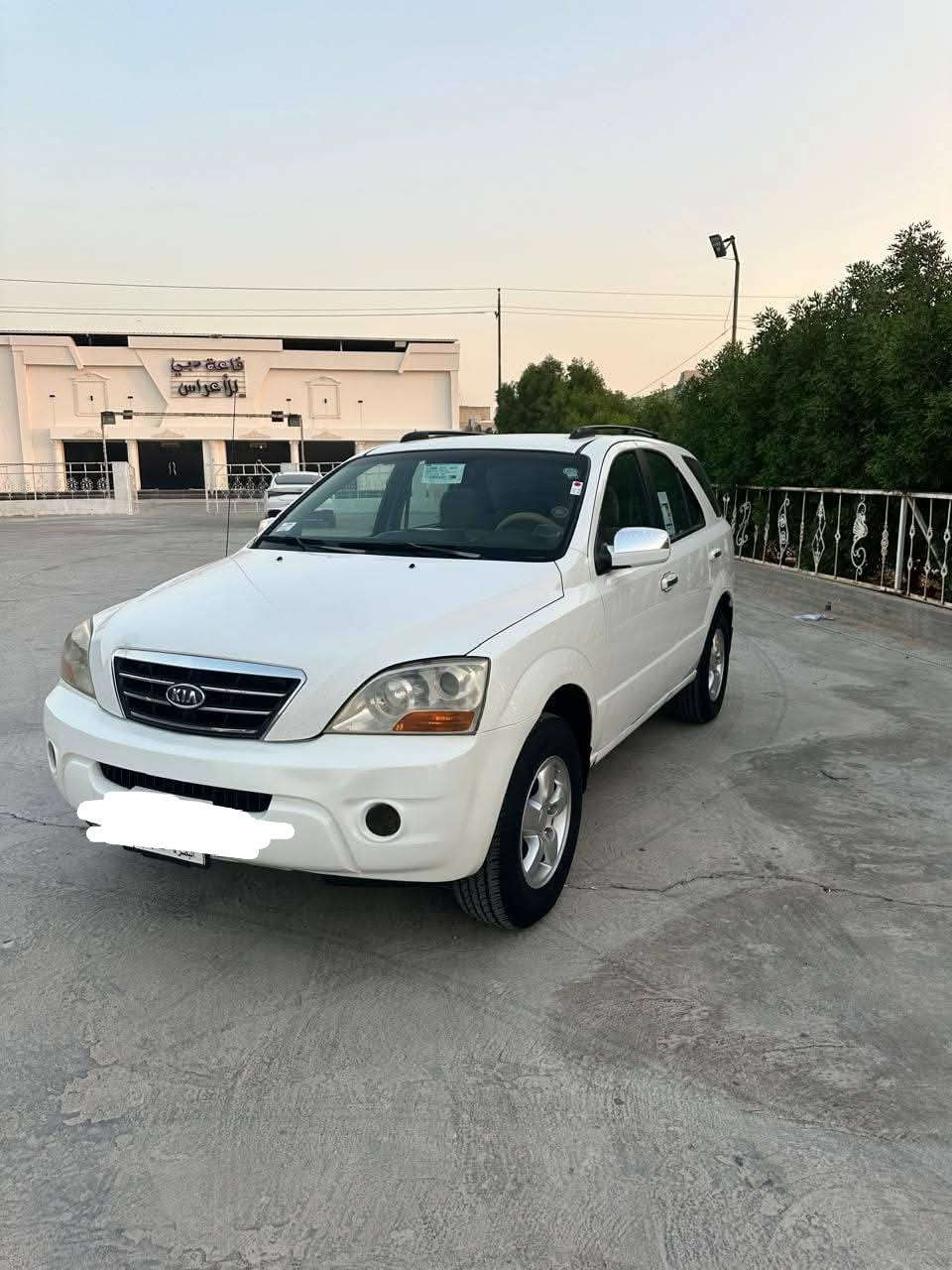 سورنتو 2008 بوليسي ابيض صدفي
سياره نظيفه
محرك جديد
كير جديد
تخم تاير جديد
حدادية اماميه خلفيه قبل شهر مسويه
كهربائيات كله شغالة
تبريد شغال بس مربوط
داخله عسلي سيارة ما ذب عليه ربع

السعر ٩٠ وبيه مجال حك الجيه

ملاحظه السيارة باسمي رقم انكليزي  تحويل ثاني يوم 
اتصال او وتساب
***********
