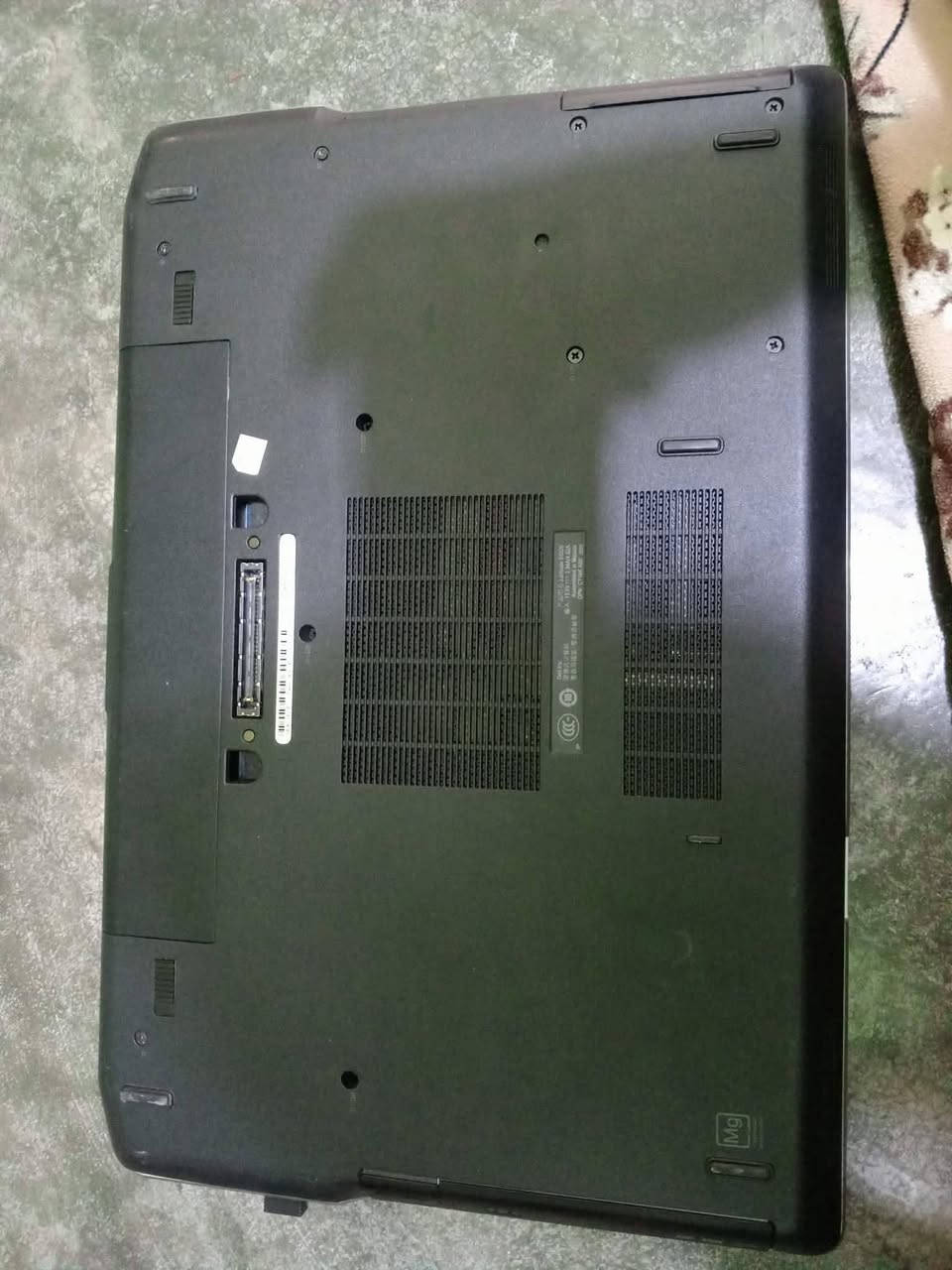 متوفر لابتوب نوعية Dell 
ب225 الف وبيه مجال هم 
***********
