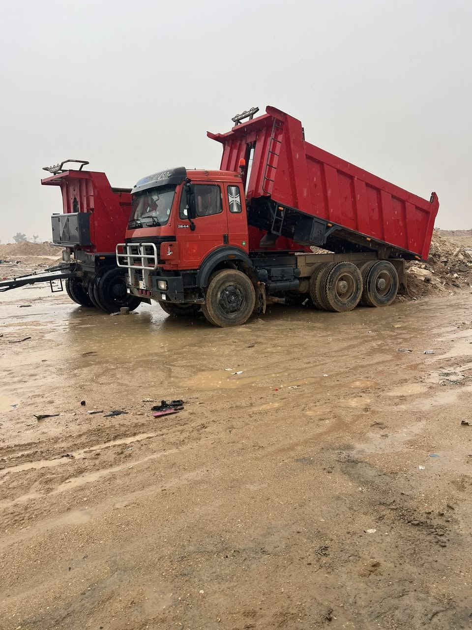 ‏موديل 94 مكينة 44 قير 240￼ جيب قطان رقم بغداد تنباع مقطورة والراس وعاد تنباع رأس وحدها المهم المهم شر لا يتصل￼***********
