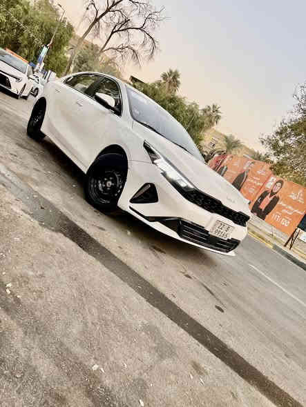 (( بسم الله الرحمن الرحيم ))

سيراتوk3
  موديل 2022
 رقم اربيل باسم شركة ((وكالة عامه باسمي )) تريد تحويل تروحلهم تريد وكاله تخابرهم ويدزولكً وكاله باسمك

مكفولة من كلشي كير محرك صدر تايرات عدى فعصه صغيره بلبنيد على كد اصبعين والباقي مكفول من الجكة الابره

ماشيه ((30 ))الف كيلو

مواصفاتهة. 

بصمه تشغيل 
بصمه ابواب 
فتحه سلايدروف
شحن تلفون واير ليس
صندوق ذكي 
حساسات اماميه خلفيه 
مري شفط 
كشنات جلد ابيض 
لدات ليزريه اماميه خلفيه 
شاشه نفكشن كبيره
هند بريك بصمه 
اوتو هولد 
كروزات وتحكمات وتلفون لاقطات 
اشاير بلمري 
مري قلاب 
تبريد امامي خلفي تدفئه بلكشنات 
مكينه 1500 دبل نوزل 
وباقي المواصفات ناسيهن تجي وتشوف بعينك. 

(( مدوشم الارضيه والصندوك و الابواب والبطاين وداخل الصندوك والدوسات والدشبول والحصان كله تغليف حراري ومحافظ عليهة من الشخطه وبيهة تخم تاير كومهو ياباني اصلي والويل جديد مصار اسبوعين من شديته والدهن والفلاتر وكله توب كلوب ))

رايدهة ب((132)) ورقه بيهة مجال بسيط للشراي 

سياره جديده وموديل وبيضه وماشيه قليل ومرتبهة صارف عليهة وسعره مناسب 
 مكان السياره ((الاعظميه)).  شارع الضباط. 

اتصال فقط 

((***********))
