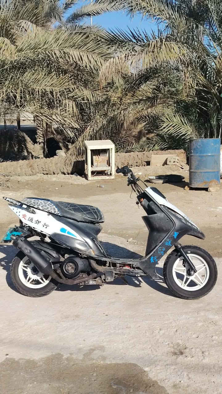 للبيع دراجه ماكس عدله شغاله محتاجه ترتيب سعرها 250 وبيها مجال 
للاتصال : ***********
