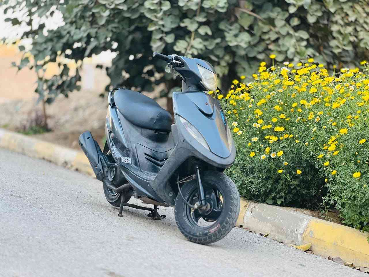 السلام عليكم دراجة ماكس عدلة للبيع دراجة نضيفة مفتوحة مرة وحدة فقط كفرات تجارية فقط  الدراجة ابد مواكفة بشارع خير من الله شلعة ومعدل سلولي صافي تجي تفحص الة تاخذ السعر 550وبيها مجال للاستفسار ***********
