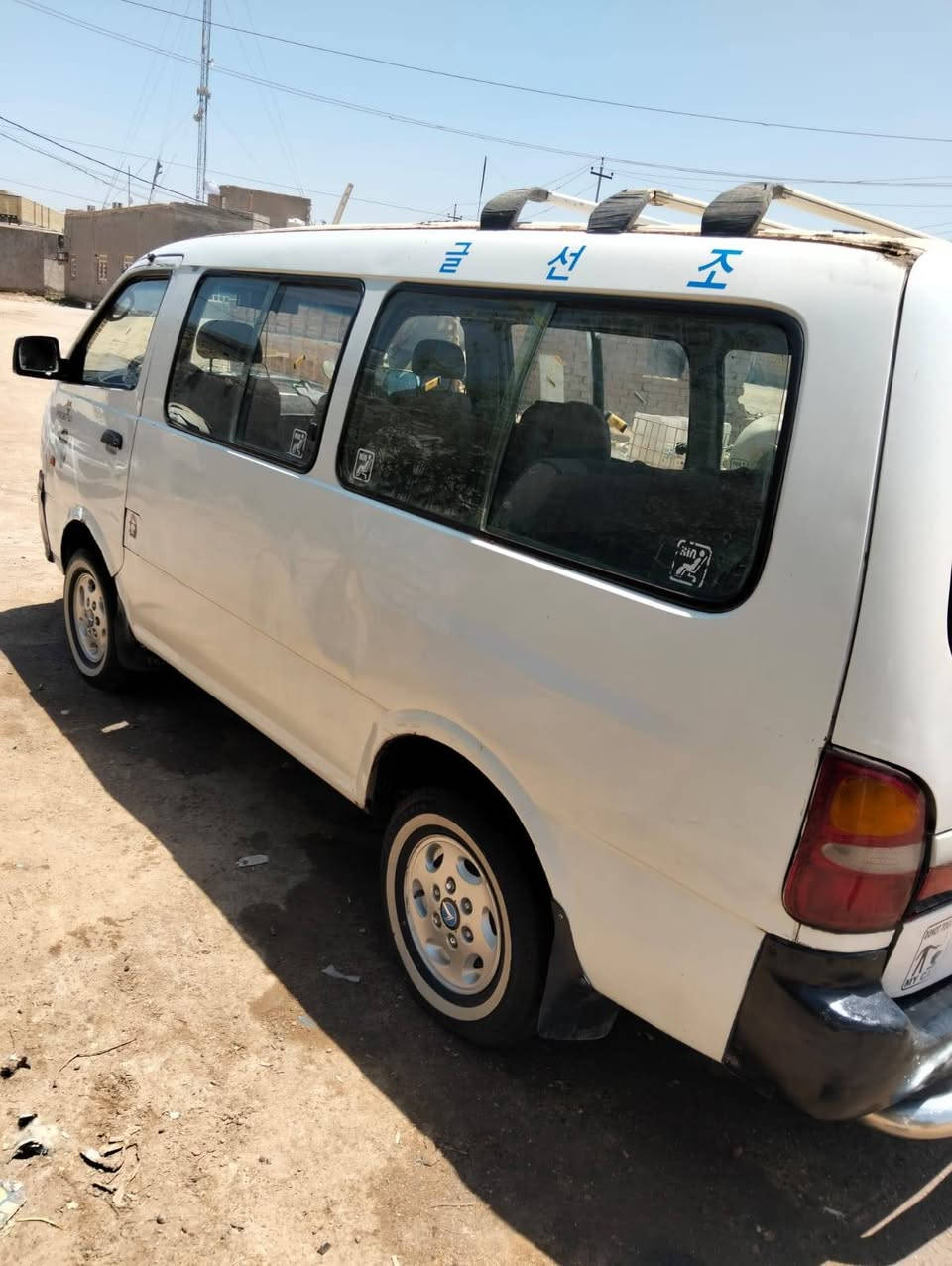 سلام عليكم 
كيه برجو للييع موديل 2003مصفره هيه وغرامات كير محرك كسن حداديه جديده مكفوله من ضربه صبغه بلاديه 
سنويه 2028سياره جاهزه 👍
العلوان ناصريه 
***********نتصل وتدلل
